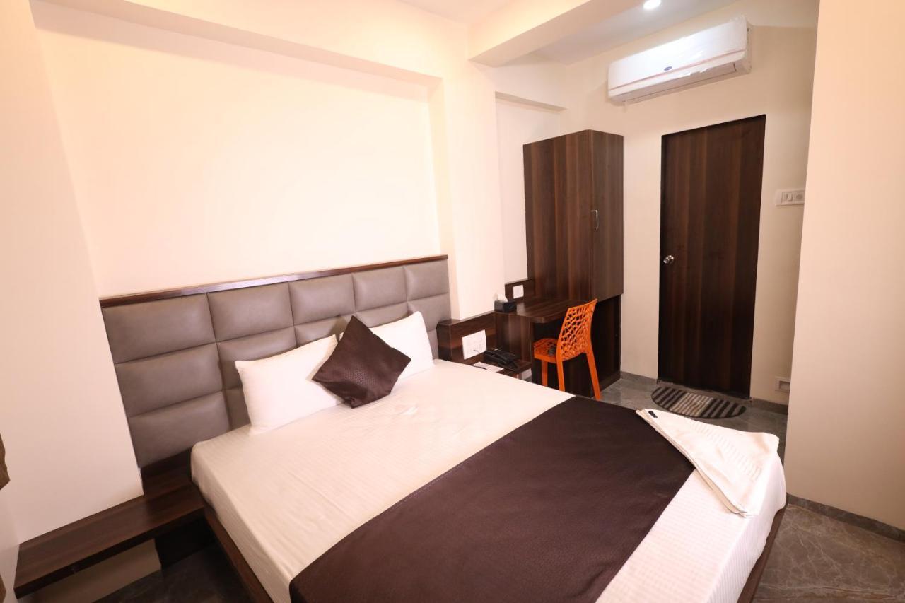 R K Residency Mahape Hotel Navi Mumbai Exterior photo